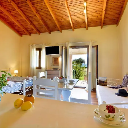 アパート Renata & - Beachfront, Large Garden & Free Parking