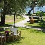 アパート Renata & - Beachfront, Large Garden & Free Parking *