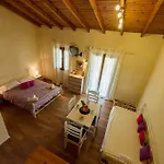 Renata Rooms&studios - Beachfront, Large Garden&free Parking *