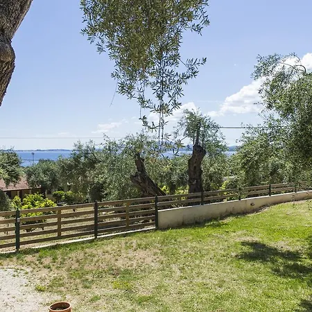 Lägenhet Renata & - Beachfront, Large Garden & Free Parking Barbati